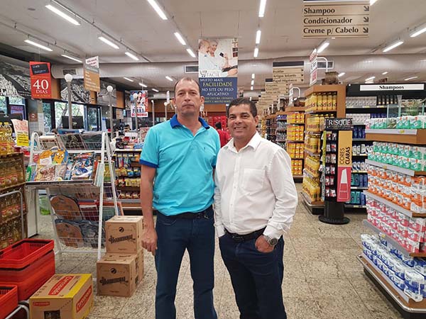 Diretores do Sindicato fiscalizam ambiente insalubre em supermercado