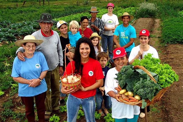 Lei que institui a Semana da Agricultura Familiar chega ao governador