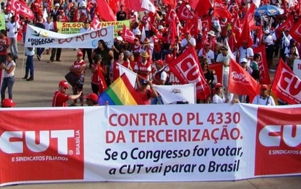 Bancada sindical reforça articulação contra projeto da terceirização