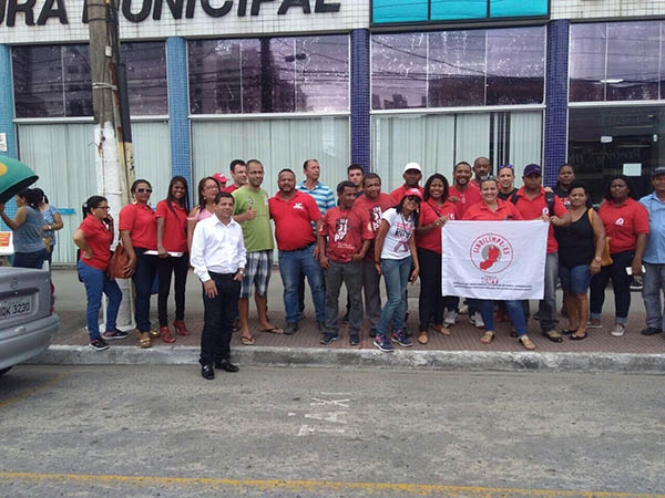 Diretores do Sindicomerciários apoiam manifestação do Sindilimpe